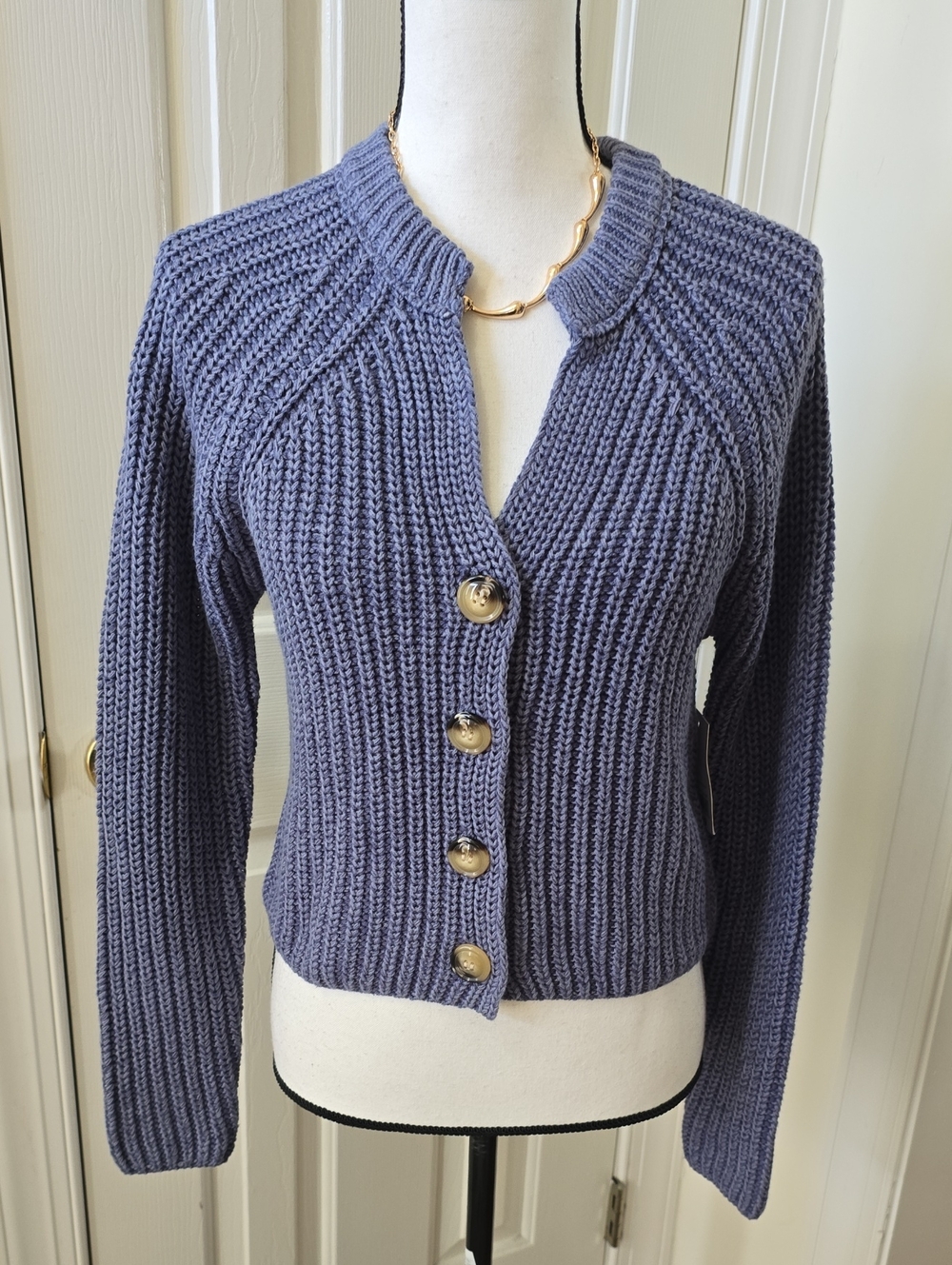 SO BRAND WOMEN'S JUNIOR SIZE CHUNKY BLUE CARDIGAN V-NECKLINE SWEATER SIZE XS